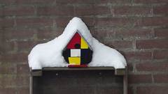 Afbeelding met winter, sneeuw, gebouw, buitenshuis  Automatisch gegenereerde beschrijving
